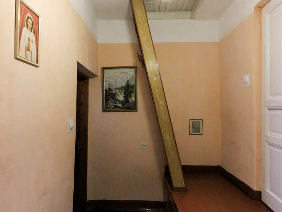 Будинок. Львів, Бережанська вул.