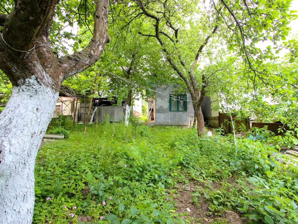 Будинок. Львів, Бережанська вул.