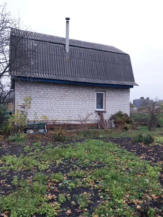 Дім, Півци ( кінцева аатобусів  30 и 25а), землі 7.2 сотки!