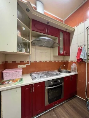 Продам часть дома 45 м кв с ремонтом Холодная гора ул Свирск