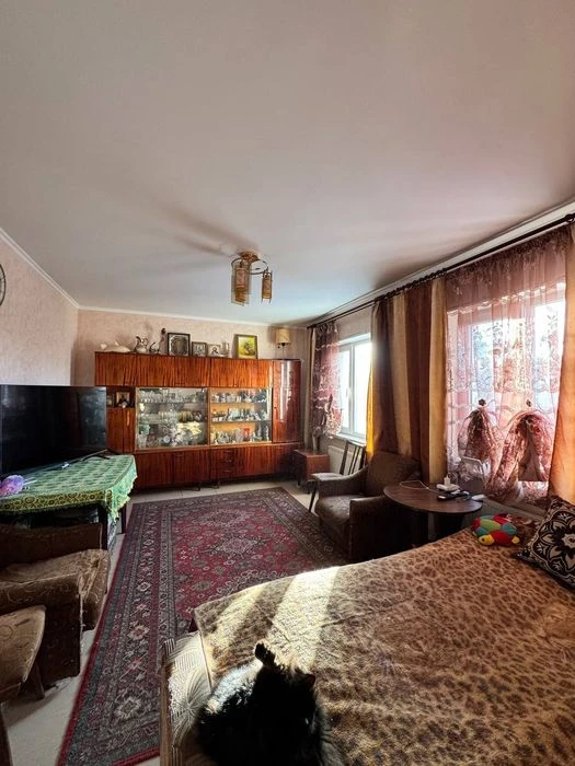 Продаж! Окремий будинок 120 м² на 12 сотках, усі комунікації