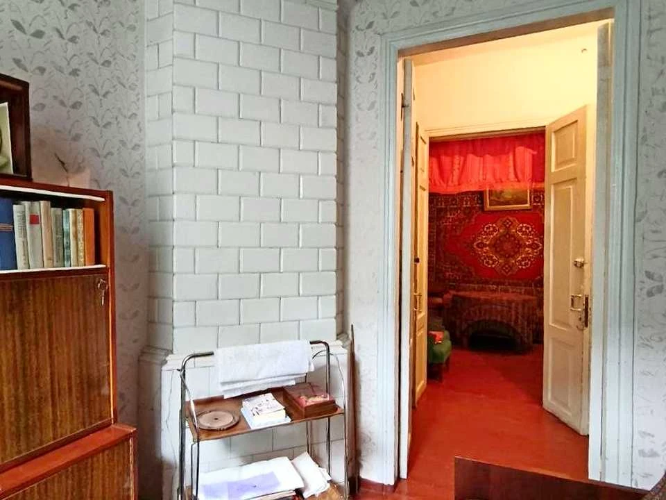 Будинок. Чернігів, Бориса Луговського вул. (Рози Люксембург)