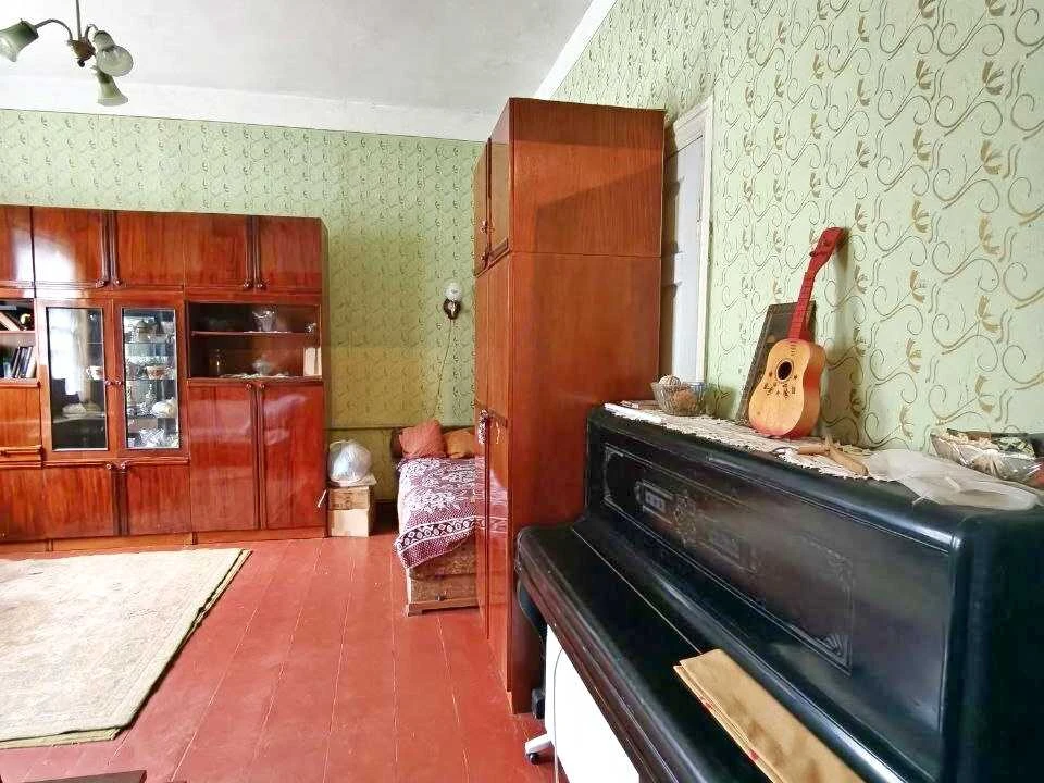 Будинок. Чернігів, Бориса Луговського вул. (Рози Люксембург)