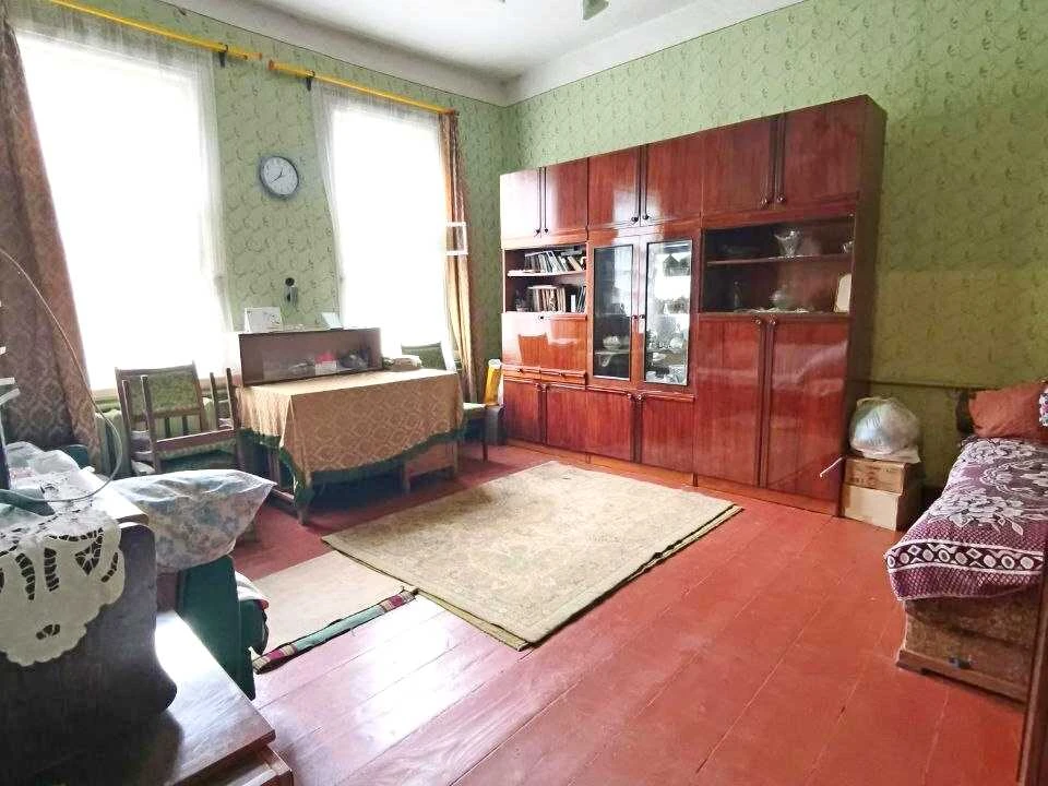Будинок. Чернігів, Бориса Луговського вул. (Рози Люксембург)