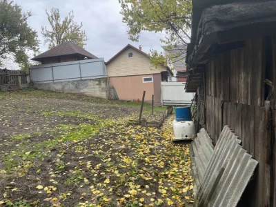 Продам старый дом в центре города