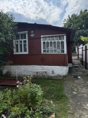 Продаж частини будинку з окремим двором, вул. Могилянського,