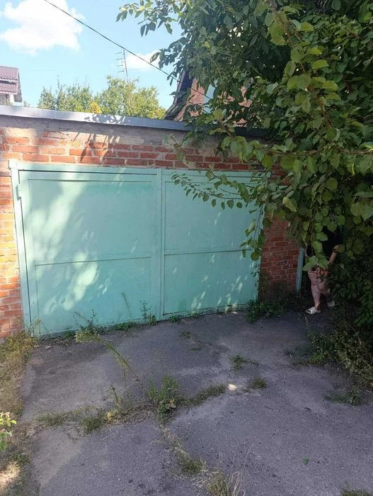 F 13m Часть Дома  ХТЗ метро Тракторный завод