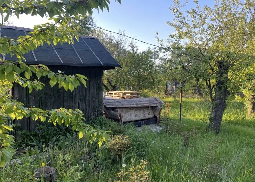 Продам дачу Ветеран ХТЗ -свет , скважина