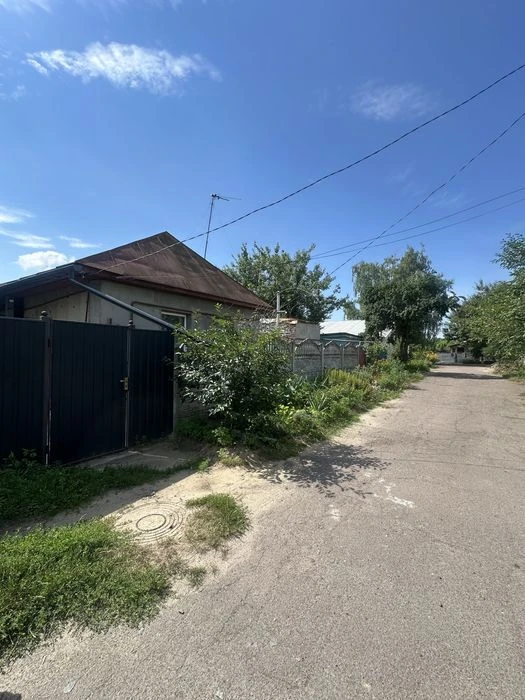 Продам ч/б по провулку Василя Дуніна Борковського
