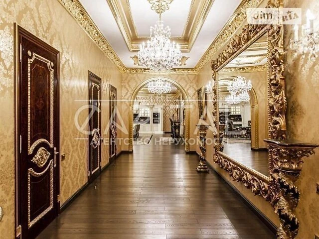 Sale of 5-room apartment 320 sq. m on Lomakivska 56/2 street • ID 3