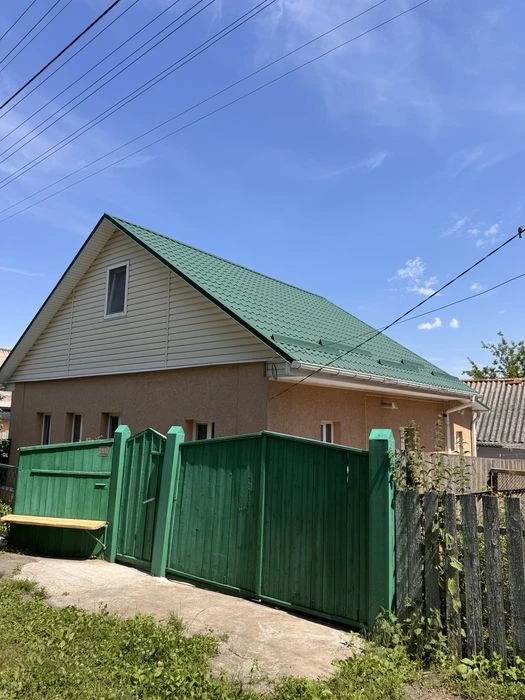 Продам будинок вул. Тополянська