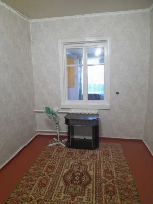 Продаж  будинка  район Басів. Е відновлення розглянемо.