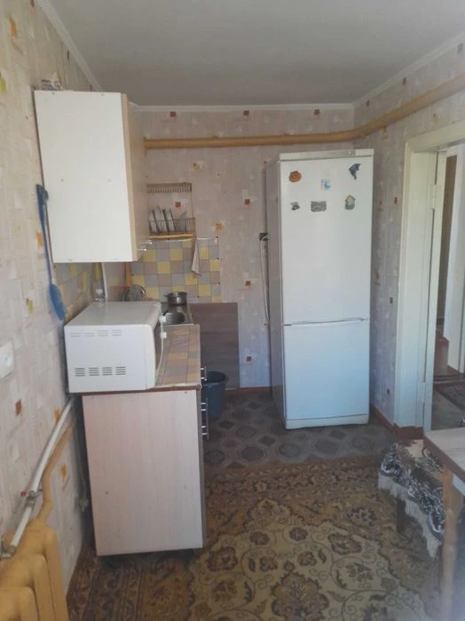 Продаж  будинка  район Басів. Е відновлення розглянемо.