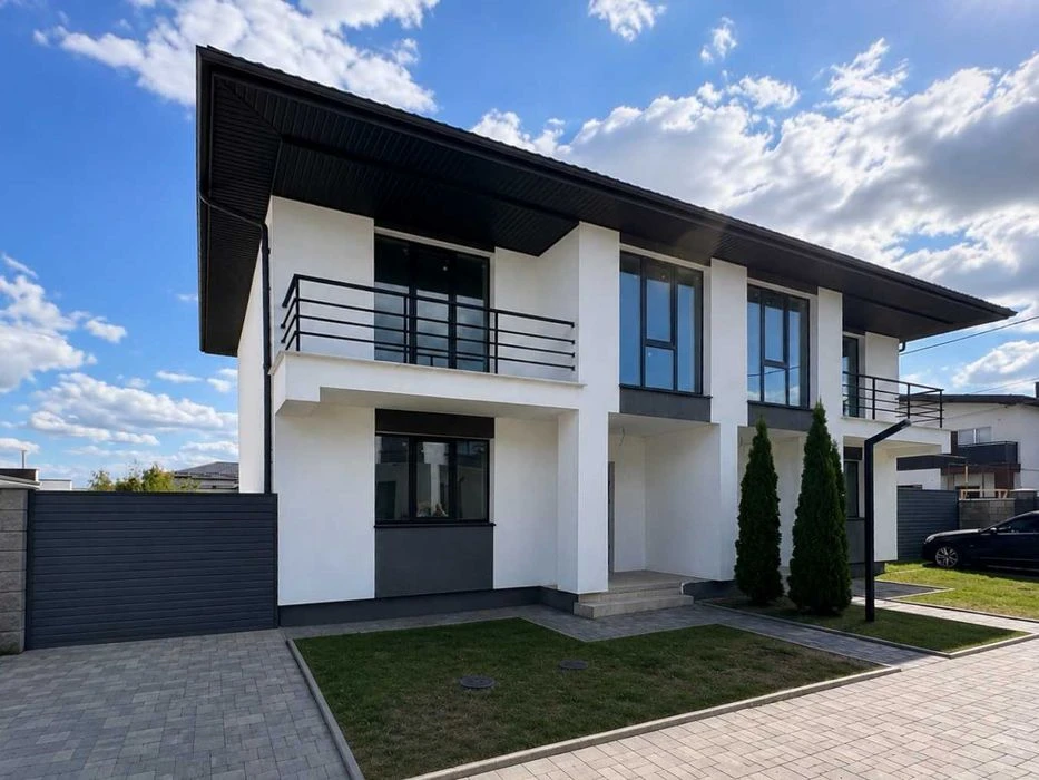 Продам котедж двоян. Масив Макарова