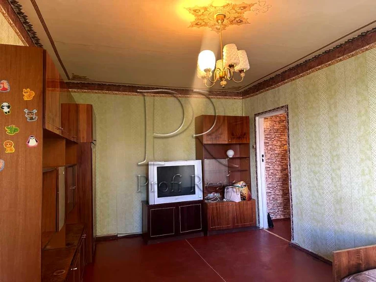 Apartment. Kyiv, Yordanska St. (Layosha Gavro)