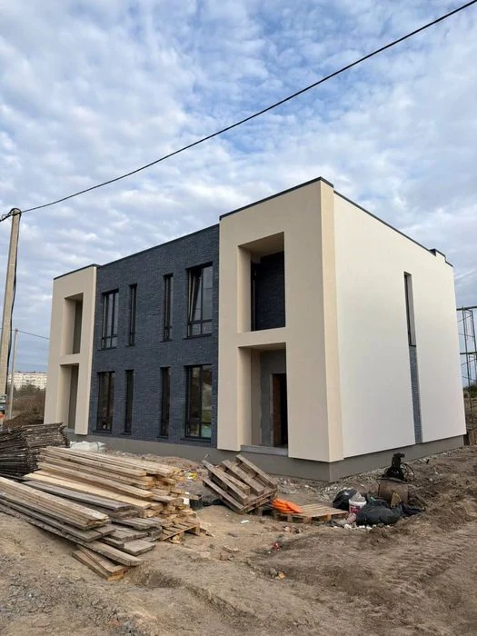 Продаж стильних котеджів р-н. Ювілейного!