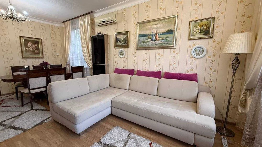 Продам автономный дом 200 кв.м. Золотые ключи, 8 соток. Цент
