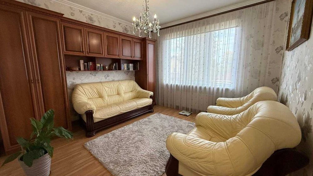 Продам автономный дом 200 кв.м. Золотые ключи, 8 соток. Цент