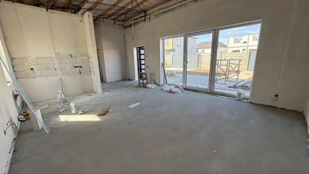 ГОТОВИЙ будинок з ремонтом 95 м² + 3 сотки, РОЗСТРОЧКА