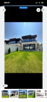 House on 16 fountains. Red brick and travertine. Plot -3 sq.