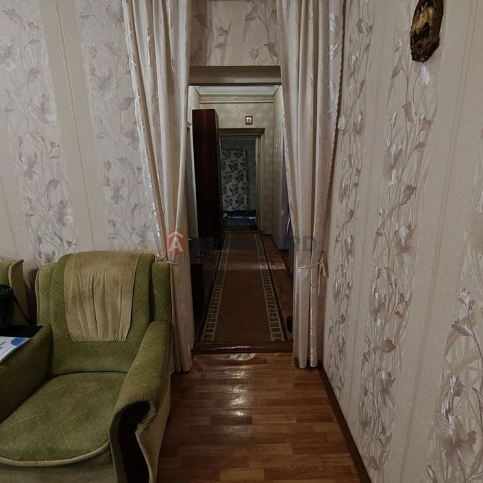 House for sale at 74 P. Chubynskoho Street.