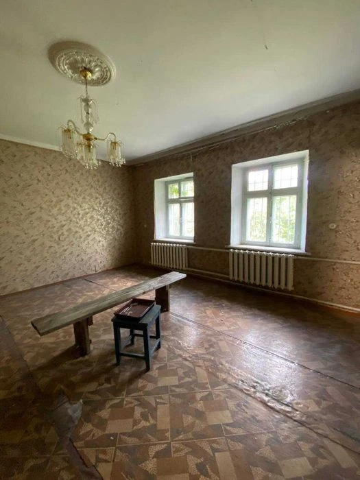 For sale a compact house in Lenselishche with a garage and a garden