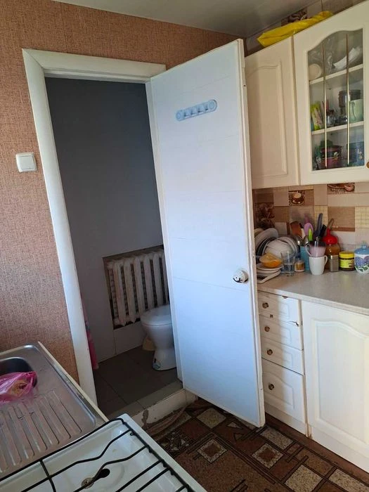 Продам два дома на одном участке, Зеленый Яр, ул. Академичес