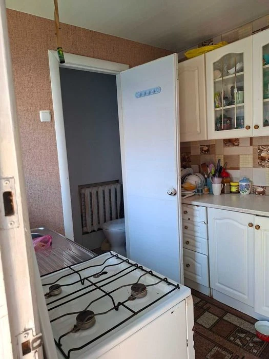 Продам два дома на одном участке, Зеленый Яр, ул. Академичес