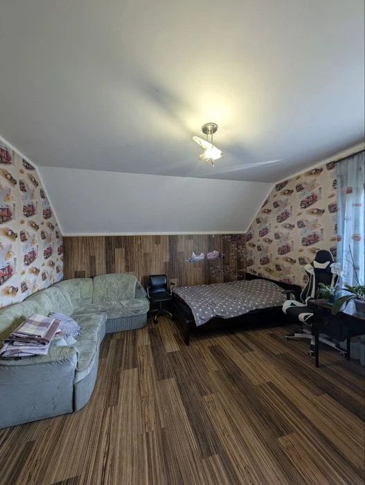 Sale of a cozy 2-story house