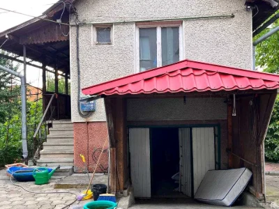 Будинок. Івано-Франківськ, Світла вул.