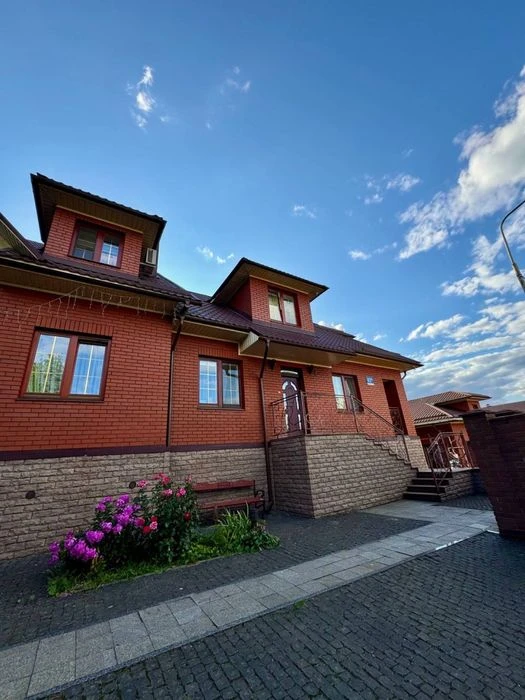 Сучасний будинок Луцьк Теремнівська 230 м2 гараж дорогий рем