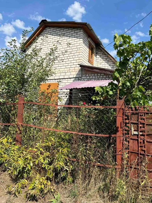 Продається дача в кооперативі "Колос"