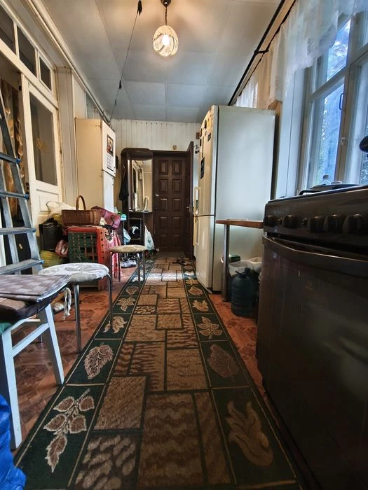 Продам пів будинку, район 5/5