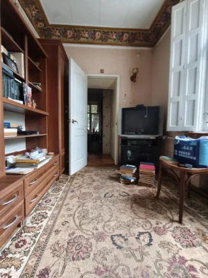 Продам пів будинку, район 5/5