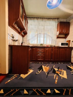 Продам 2-повр. будинок у тихому районі Старої Балашівки  без