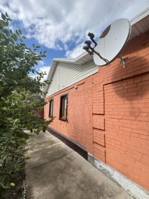 Продається пів будинку район Миколаівки поруч з Короленка