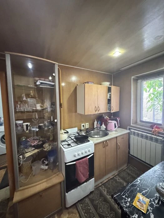 Продається пів будинку район Миколаівки поруч з Короленка