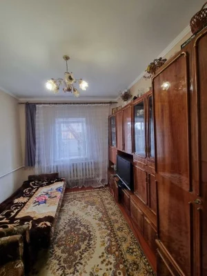 38700$  !! ПРОДАЖ !!  частина  будинку м ЛУЦЬК