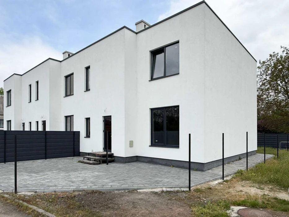 єОселя • Розтермінування! Продаж сучасного таунхауса 110 м²