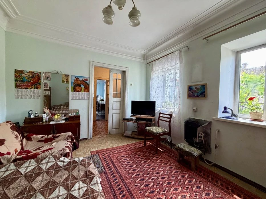 Продаю будинок в Варварівці, вул. Ходченка, р-н Турбази. Ц5