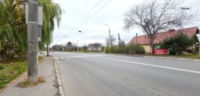 Продається будинок,житло або комерція.