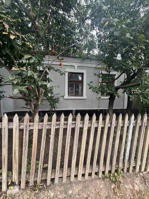 Продаж будинку у Північному