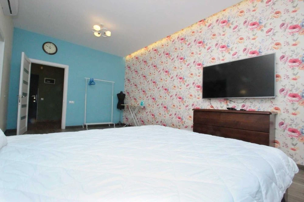1 room for rent apartment with sea view 9 Zhemchuzhina