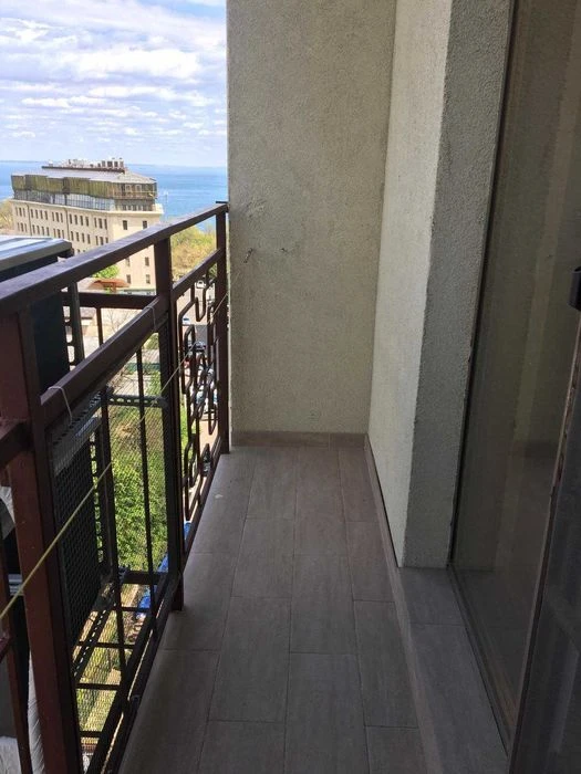 1 room for rent apartment with sea view 9 Zhemchuzhina