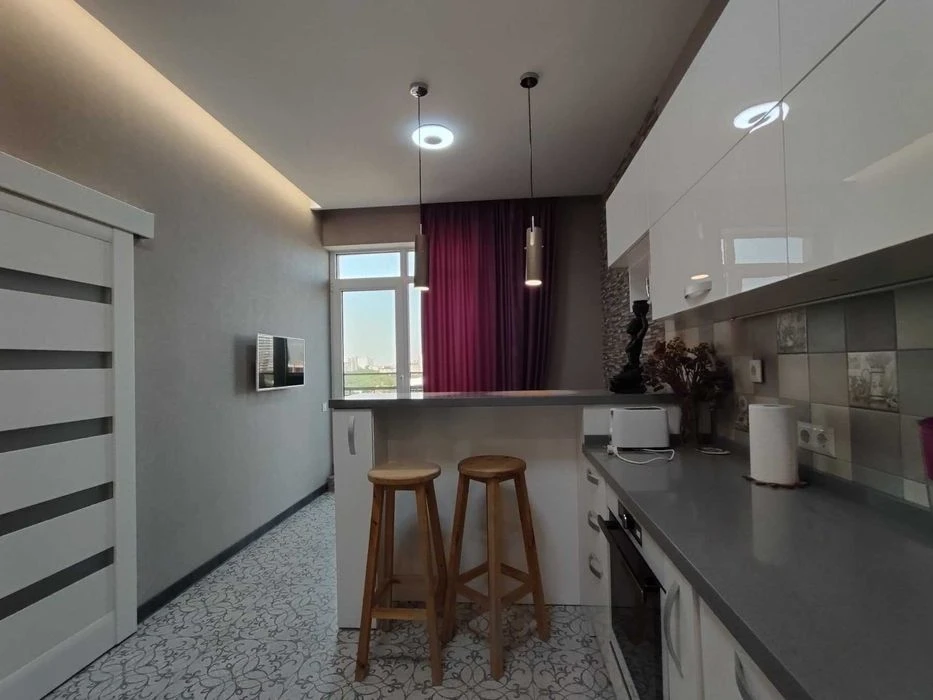 1 room for rent apartment with sea view 9 Zhemchuzhina