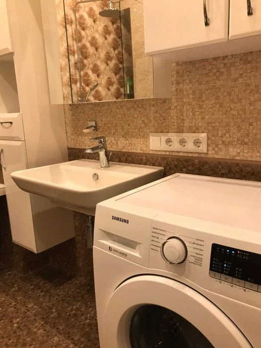 1 room for rent apartment with sea view 9 Zhemchuzhina