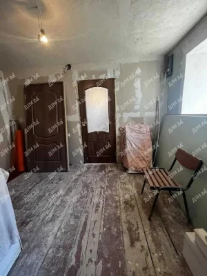 Частина будинку зі своїм двором!