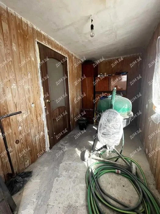 Частина будинку зі своїм двором!