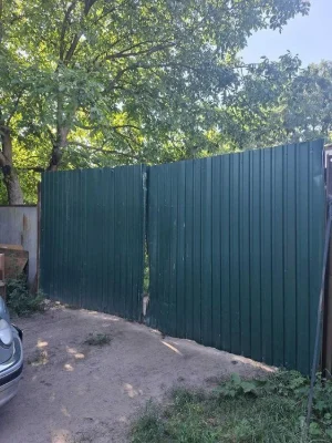 Частина будинку на вул. Сосюри