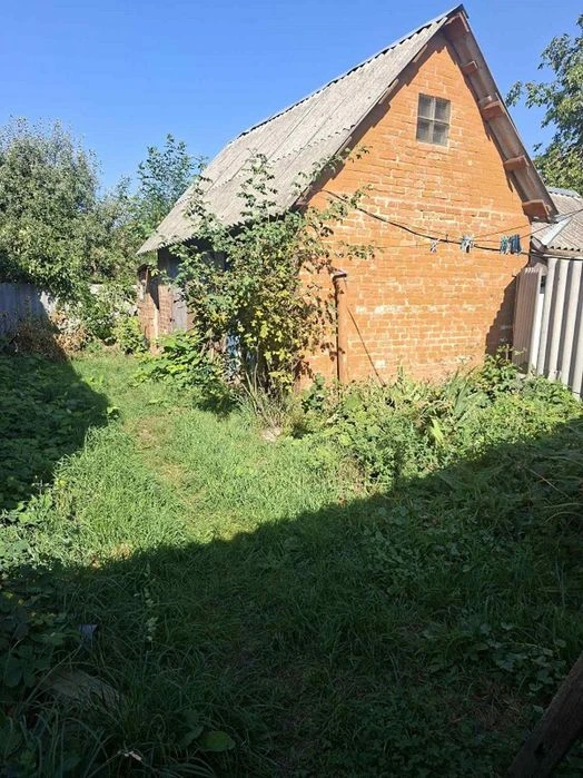 Частина будинку на вул. Сосюри